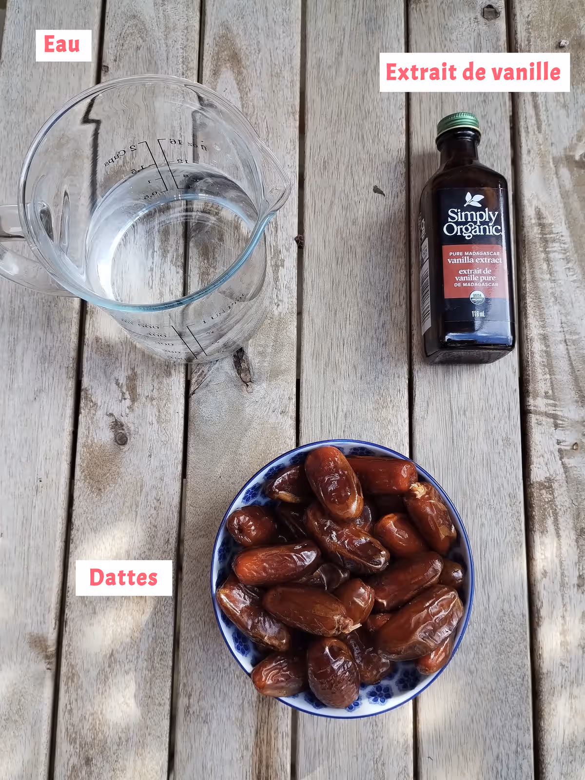 Ingrédients pour faire la purée de dattes